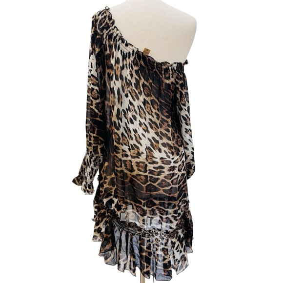 Roberto Cavalli X H&M 100% Silk Off Shoulder
Sheer Ruffle Leopard Print Dress - Picture 6 of 12